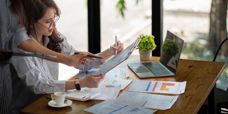 How to Create an Investment Plan That Reflects Your Values Staying Informed and Adapting to Change