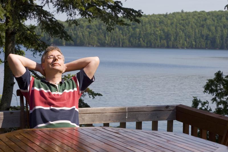 How to Plan for Longevity in Retirement Savings Staying Informed and Seeking Advice