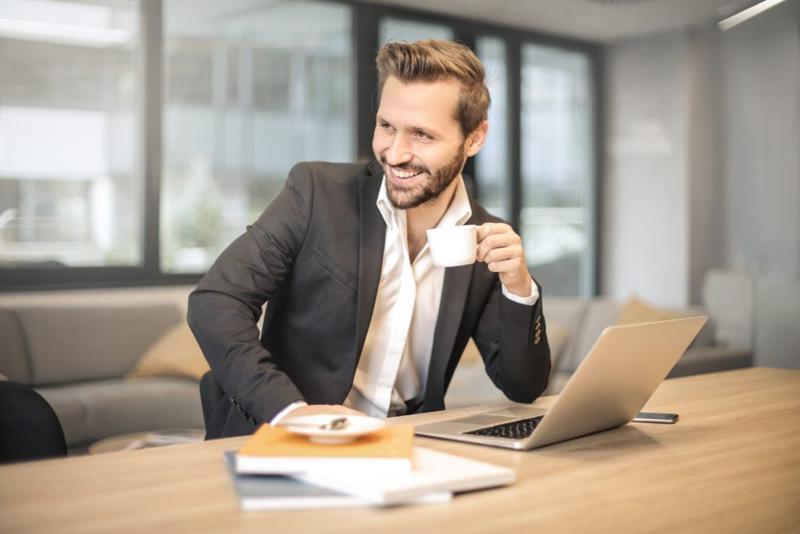 How to Successfully Transition from Employee to Entrepreneur Building Your Network and Brand