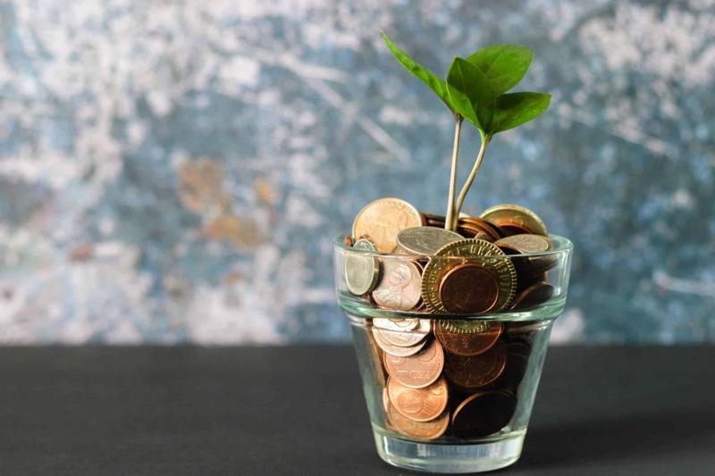 The Role of Alternative Investments in a Diverse Portfolio The Benefits of Including Alternative Investments in Your Portfolio