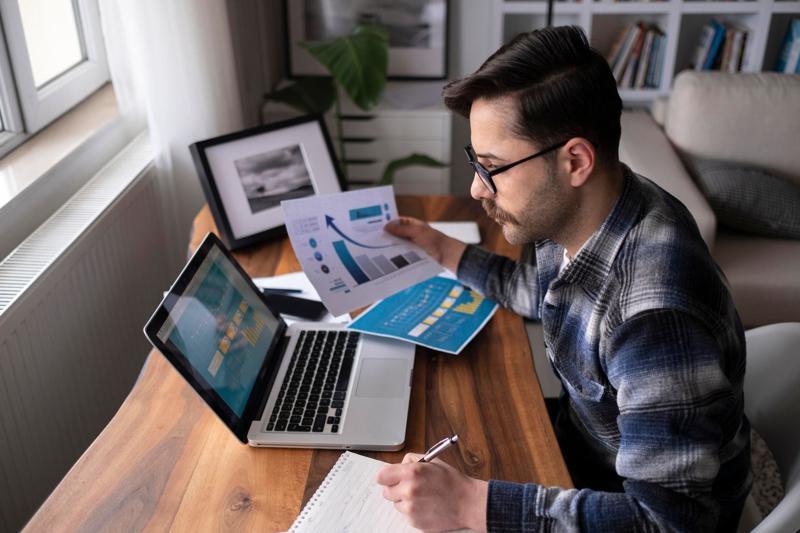 The Role of Cash Flow Management in Wealth Building In Closing